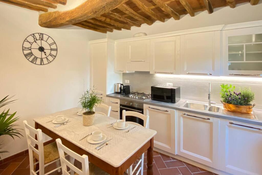 Villa Relax&Business Wi-Fi, Tv Hd, Parcheggio Gratuito Capannori Exterior foto